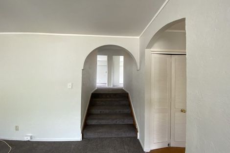 Photo of property in 24 Mirrabooka Avenue, Botany Downs, Auckland, 2010