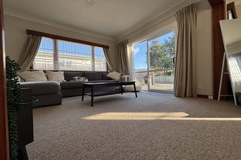 Photo of property in 60 Wellington Street, Pukekohe, 2120