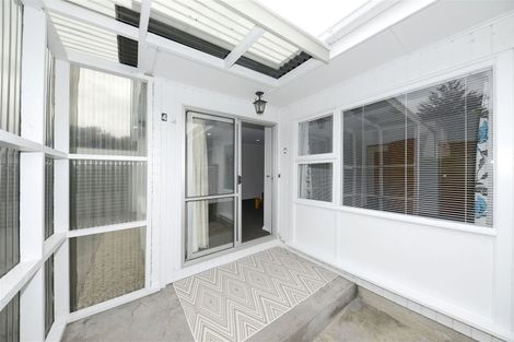 Photo of property in 4/6 Kinloch Street, St Albans, Christchurch, 8014