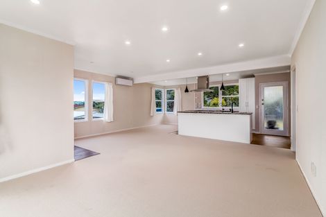 Photo of property in 10 Matuku Street, Selwyn Heights, Rotorua, 3015