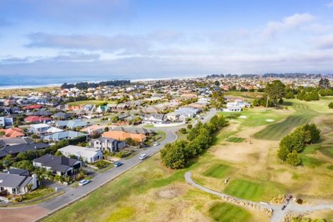 Photo of property in 6 Seacroft Place, Waimairi Beach, Christchurch, 8083