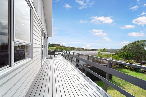 Photo of property in 7 Kotinga Avenue, Glen Eden, Auckland, 0602