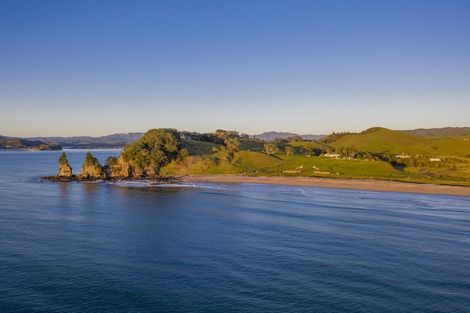 Photo of property in 46 Wharekaho Sh25 Road, Wharekaho, Whitianga, 3592