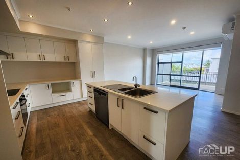 Photo of property in 148 Hobsonville Point Road, Hobsonville, Auckland, 0616