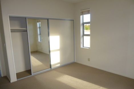 Photo of property in 5 Crofton Road, Harewood, Christchurch, 8051