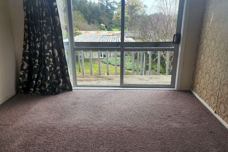 Photo of property in 196 Main Road South, Raumati South, Paraparaumu, 5032