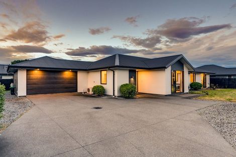 Photo of property in 11 Little Gem Road, Hornby, Christchurch, 8025