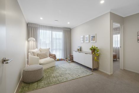 Photo of property in 31 Overton Street, Rototuna North, 3210