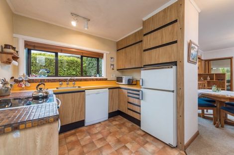 Photo of property in 37 Cawthron Crescent, Annesbrook, Nelson, 7011