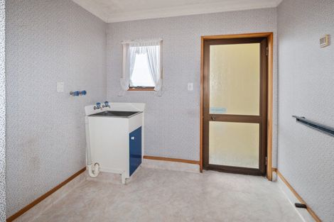 Photo of property in 24 Ngarata Avenue, Mount Maunganui, 3116