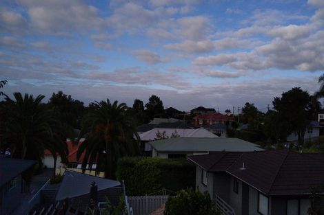 Photo of property in 30b Bleakhouse Road, Howick, Auckland, 2014