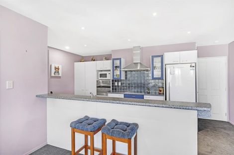 Photo of property in 12 Highwood Lane, Burnside, Christchurch, 8053