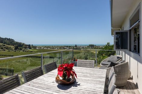 Photo of property in 81 Hill Road, Bay View, Napier, 4182