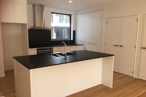 Photo of property in 24 Rua Kai Way, Brooklyn, Wellington, 6021