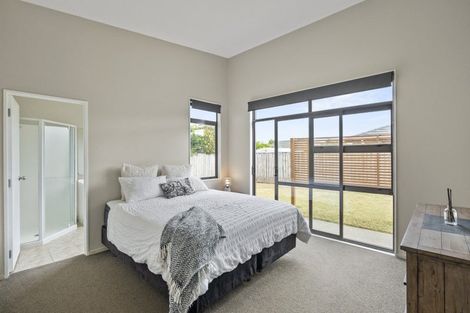 Photo of property in 48 Tamure Place, Ruakaka, 0116