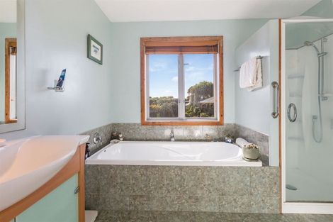 Photo of property in 76 Sea Vista Drive, Pukerua Bay, 5026