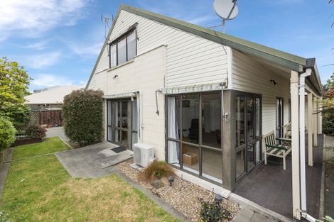 Photo of property in 2/90 Proctor Street, Papanui, Christchurch, 8053