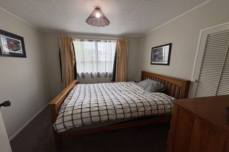 Photo of property in 70 Belvedere Avenue, Waikanae, 5036