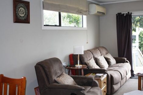 Photo of property in 35 Scott Road, Papakura, 2110