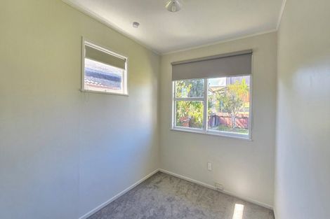 Photo of property in 4 Wickman Way, Mangere East, Auckland, 2024