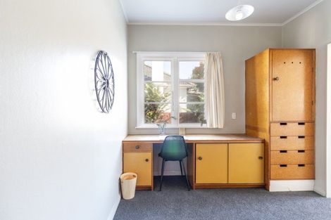 Photo of property in 82 Latham Street, Marewa, Napier, 4110