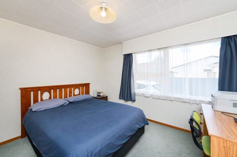 Photo of property in 43 Elmira Avenue, Hokowhitu, Palmerston North, 4410