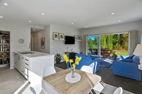 Photo of property in 76 Riddell Road, Kerikeri, 0230