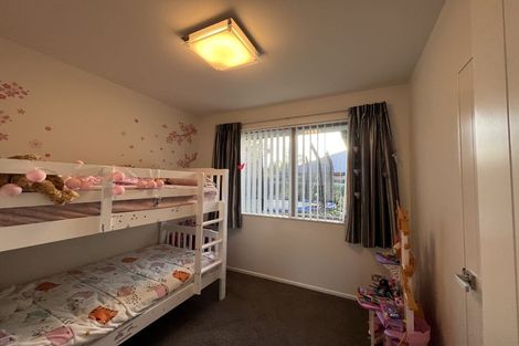 Photo of property in 11 Jefferson Close, Halswell, Christchurch, 8025