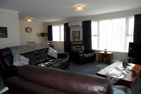 Photo of property in 1 Tarata Street, Kaka Point, Balclutha, 9271