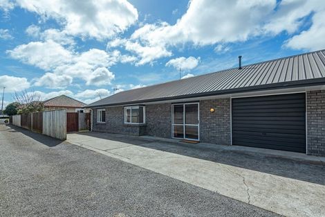 Photo of property in 964a Tremaine Avenue, Roslyn, Palmerston North, 4414