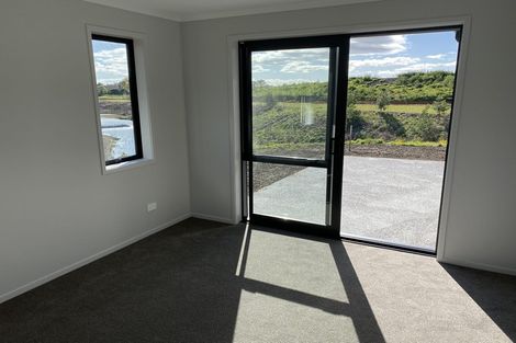 Photo of property in 9 Carriage Close, Omokoroa, 3114