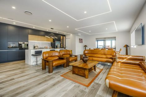 Photo of property in 46 Tannaghmore Drive, Flat Bush, Auckland, 2019