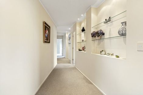 Photo of property in 12 Corfe Castle Lane, Levin, 5510