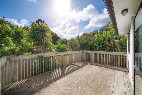 Photo of property in 90 Chelburn Crescent, Mangere East, Auckland, 2024