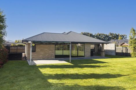 Photo of property in 60 Luxembourg Crescent, Halswell, Christchurch, 8025