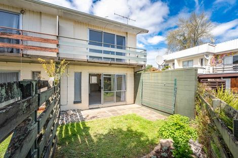 Photo of property in 4/9 Union Street, Claudelands, Hamilton, 3214