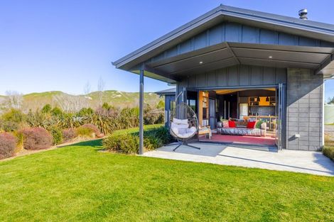 Photo of property in 40 River Road, Otane, Waipawa, 4271