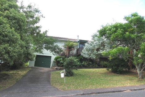 Photo of property in 13 Simon Ellice Drive, Bayview, Auckland, 0629