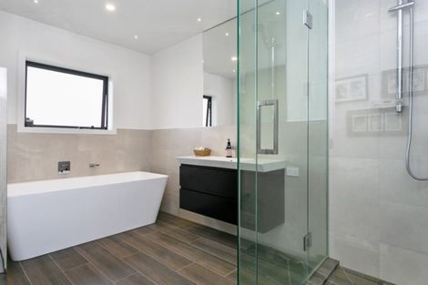 Photo of property in 37 French Pass Road, Cambridge, 3496