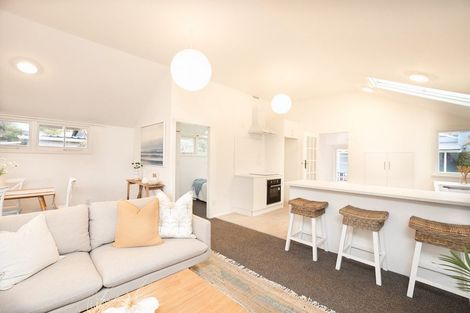 Photo of property in 5 Bridge Street, Waikuku Beach, 7473