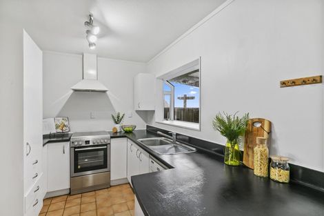Photo of property in 20 Kentwood Drive, Woodridge, Wellington, 6037