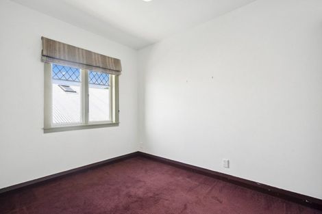 Photo of property in 73 Todman Street, Brooklyn, Wellington, 6021