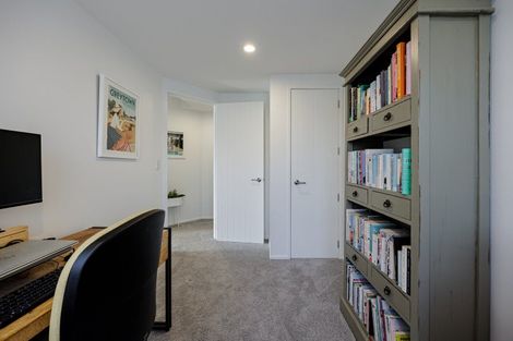 Photo of property in 48 Merlot Drive, Greenmeadows, Napier, 4112