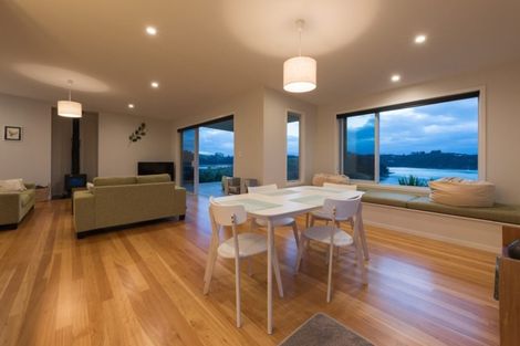 Photo of property in 37 Te Akau Drive, Russell, 0272