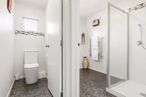 Photo of property in 24 Tawiri Place, Kuratau, Turangi, 3381