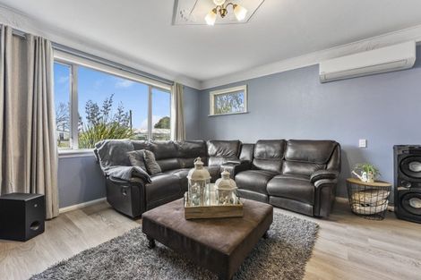 Photo of property in 1 Huia Street, Pahiatua, 4910
