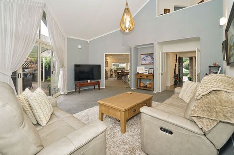 Photo of property in 10 Helmsdale Court, Huntington, Hamilton, 3210