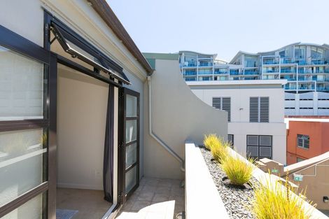 Photo of property in Mendosa Terraces Apartments, 8/9 Ebor Street, Te Aro, Wellington, 6011