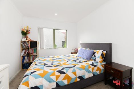 Photo of property in 162 Waitemata Drive, Ranui, Auckland, 0612