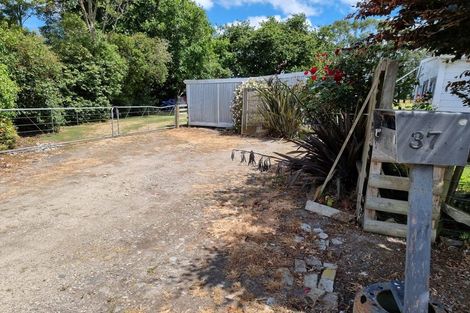 Photo of property in 37 Tutaekara Road, Pahiatua, 4987